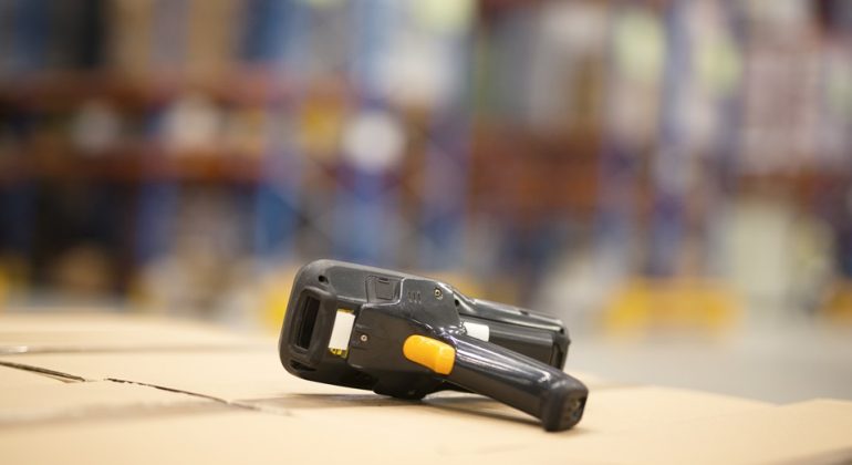 Benefits and Uses of Handheld RFID Readers